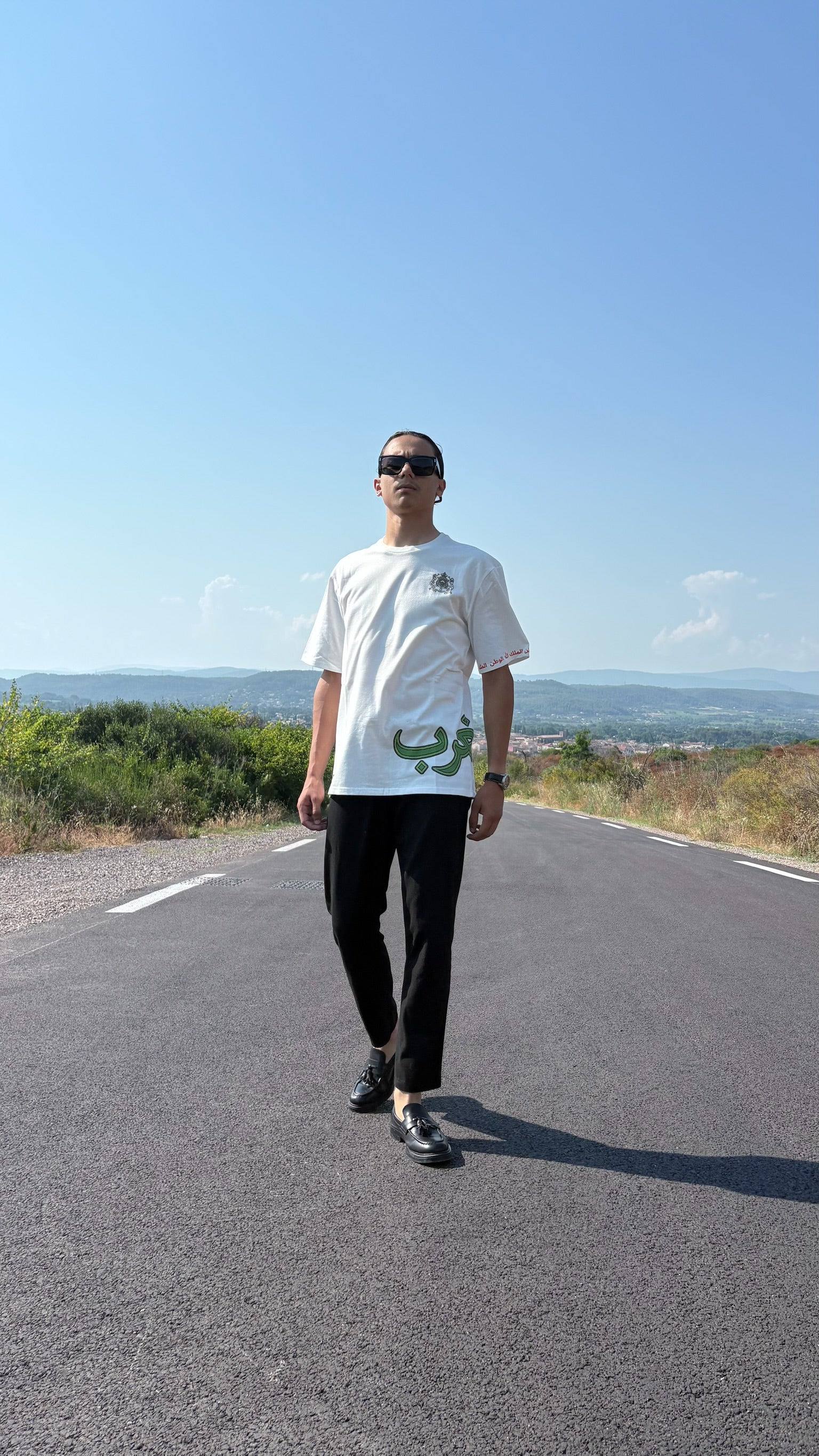 T-shirt Blanc "المغرب" – Design Marocain